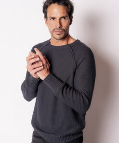 Tricot Raglan Preto